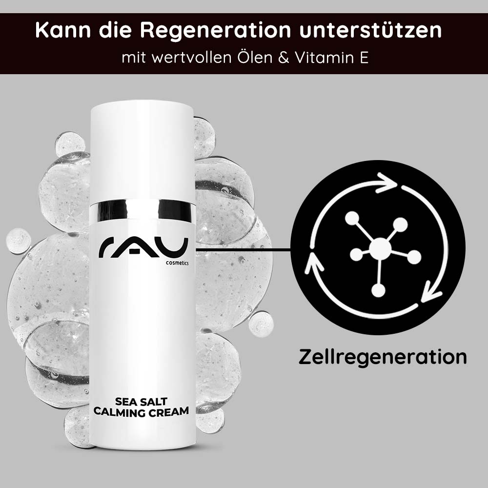 Успокаивающий крем с морской солью 50 мл Крем для лица с морской солью Flasche der Sea Salt Calming Cream von RAU Cosmetics mit feuchtigkeitsspendenden Inhaltsstoffen, mit einer Grafik, die die Zellregeneration vor einem Hintergrund aus Blasen veranschaulicht.